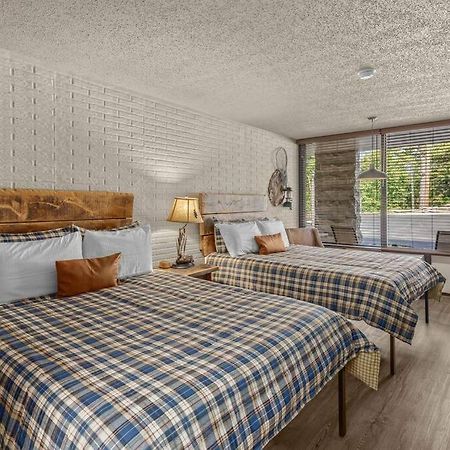 Stonegate Lodge 2 Queen Beds Fast Wifi 50" Tv Salt Water Pool Room #207 ユリーカ・スプリングス エクステリア 写真